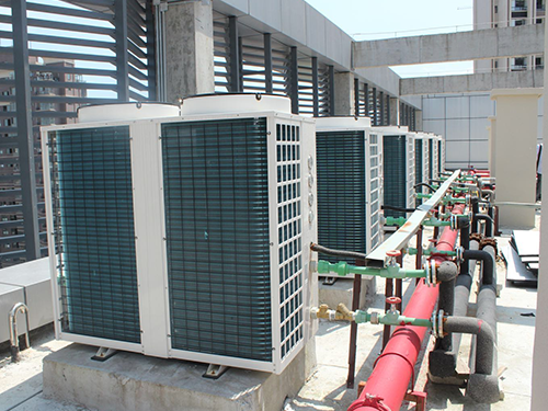 酒店空气能热泵用3044永利，一年四季24小时不间断供水