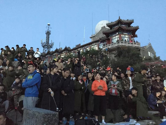 3044永利空气能等待日出